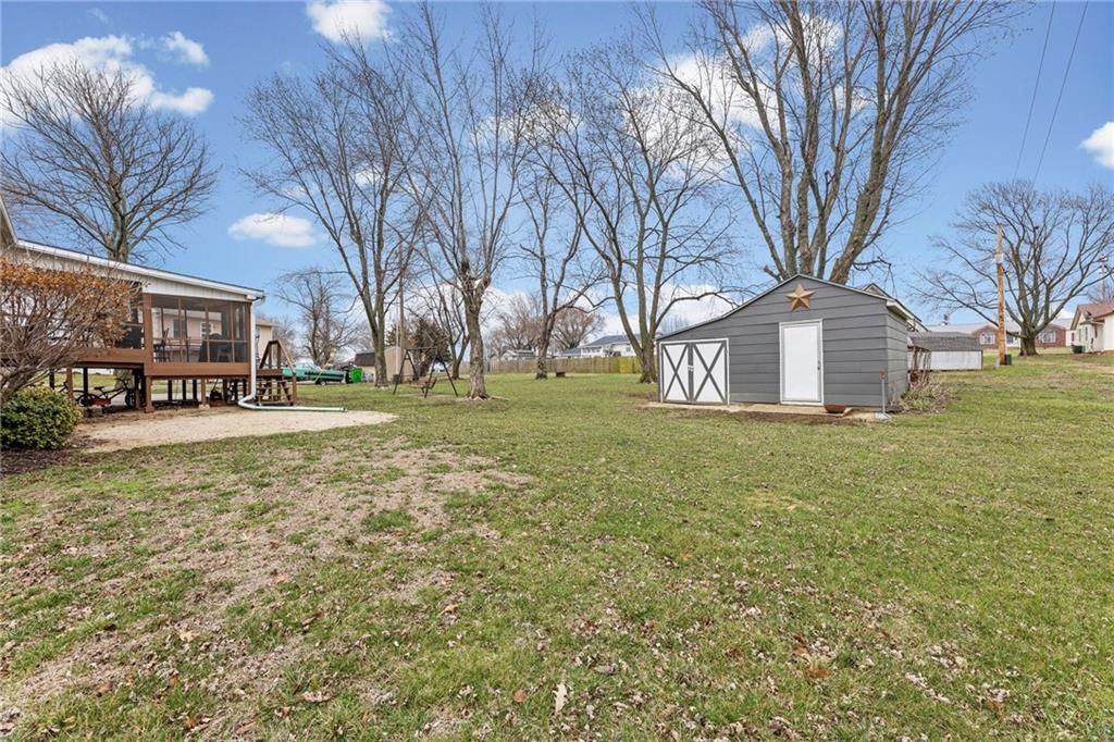213 Beech Street — photo 38