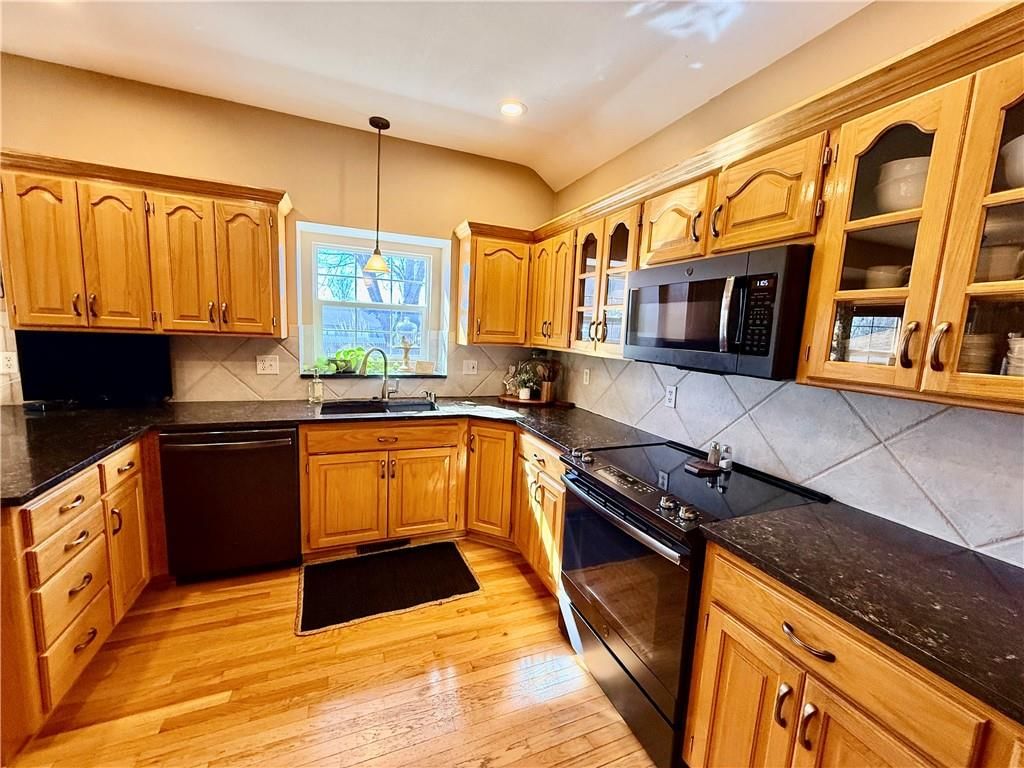 706 Opera House Lane — photo 30