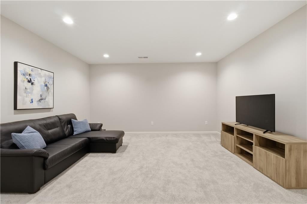 18804 Redbud Lane — photo 32