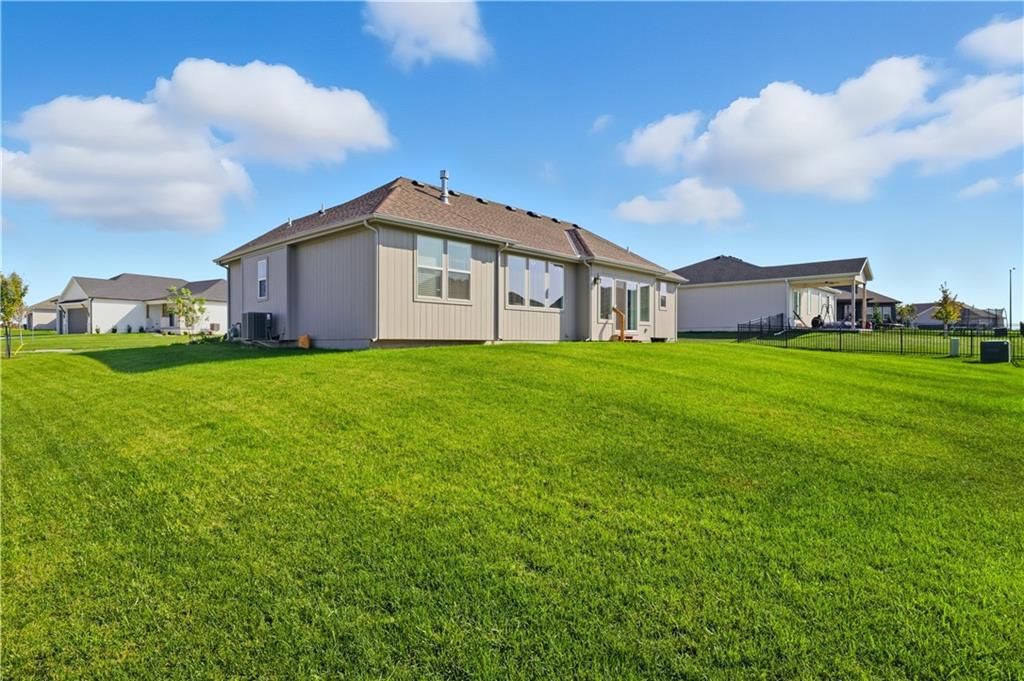 18804 Redbud Lane — photo 44