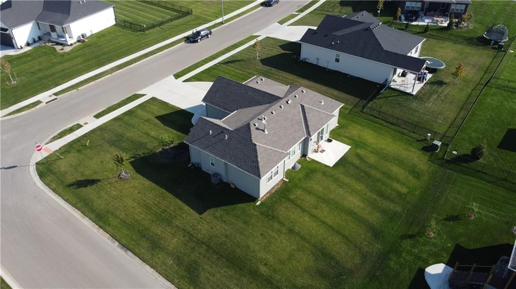 18804 Redbud Lane — photo 45