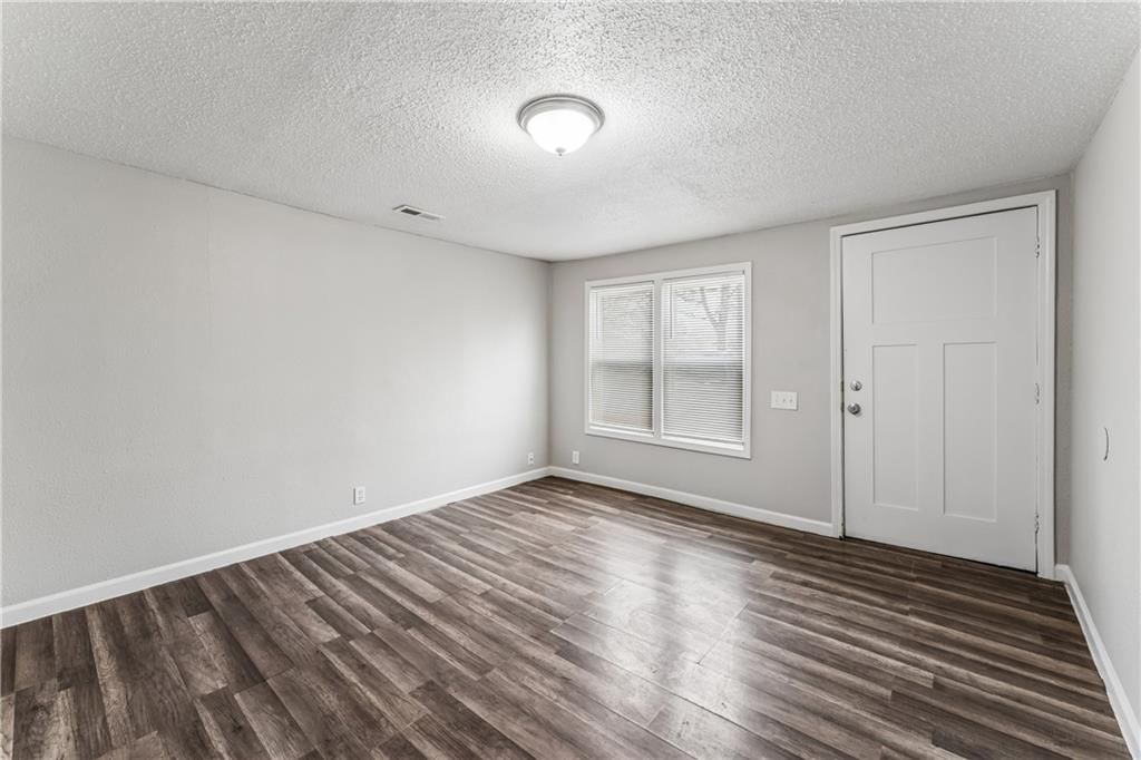 808 S SAVAGE Street — photo 6