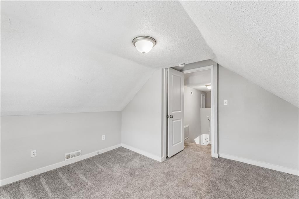 808 S SAVAGE Street — photo 30