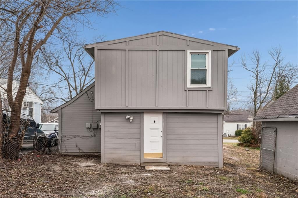808 S SAVAGE Street — photo 34