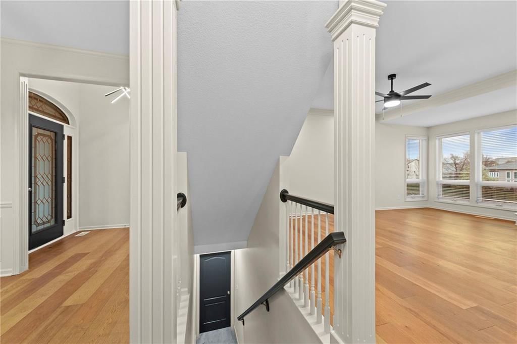 2821 SW Carlton Drive — photo 8
