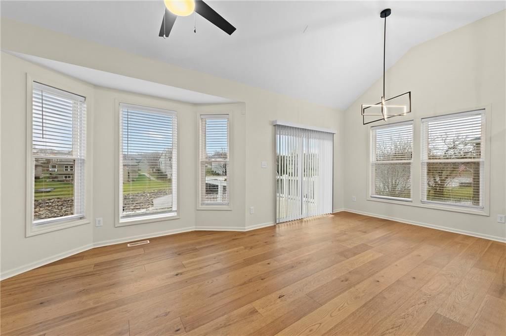 2821 SW Carlton Drive — photo 12