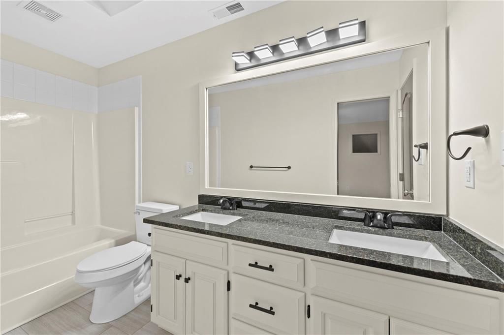 2821 SW Carlton Drive — photo 35