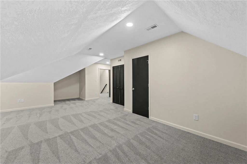 2821 SW Carlton Drive — photo 40