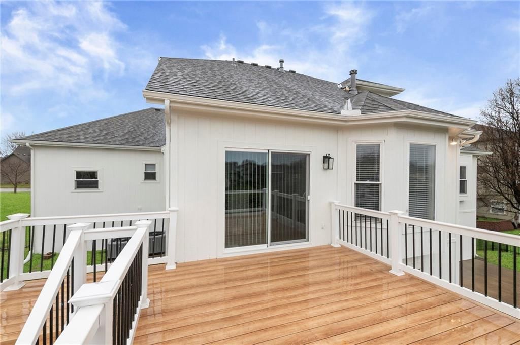 2821 SW Carlton Drive — photo 54