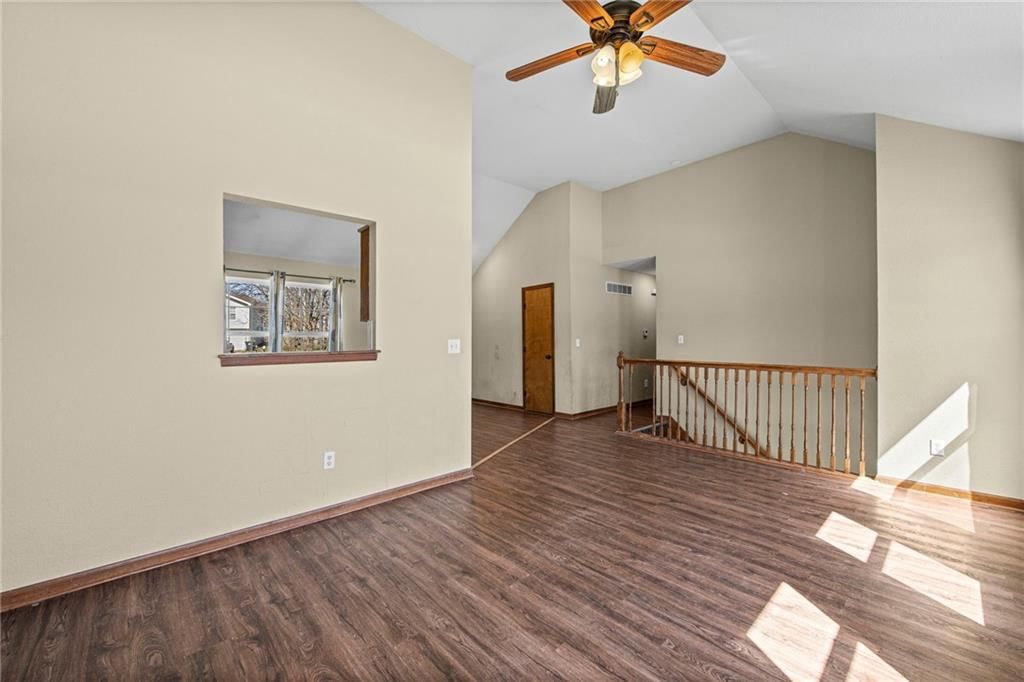 504 SE Chase Court — photo 12