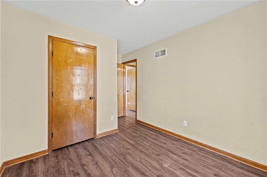 504 SE Chase Court — photo 16