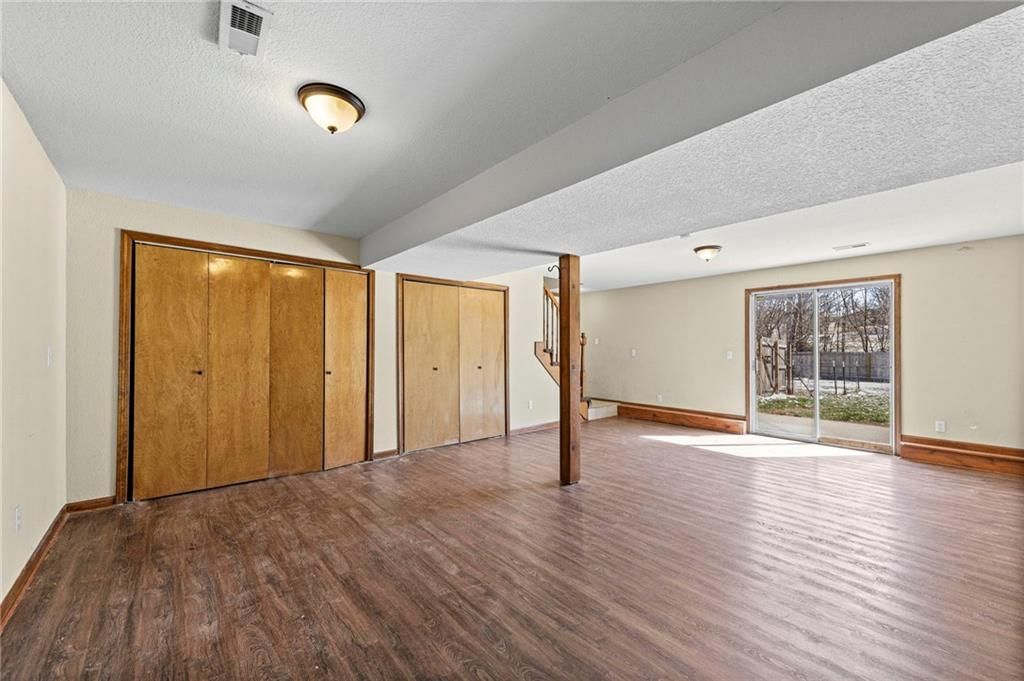 504 SE Chase Court — photo 23