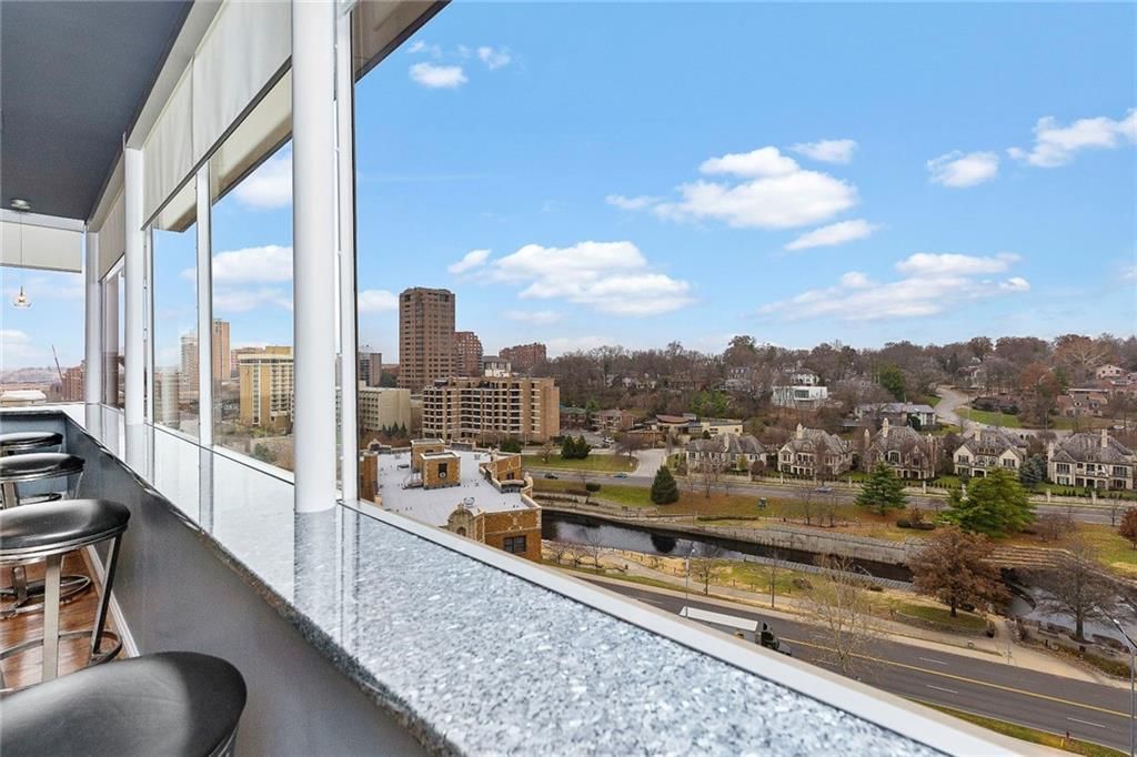803 W 48th Street — photo 14