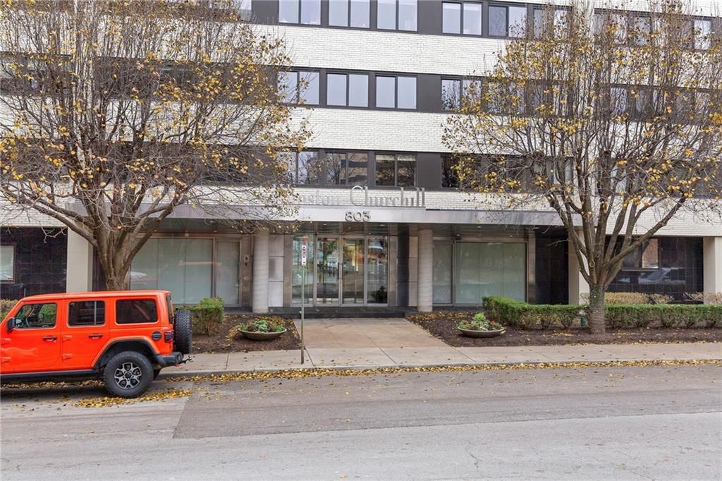 803 W 48th Street — photo 30