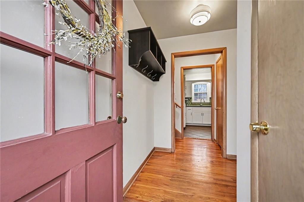 9106 W 97th Street — photo 5