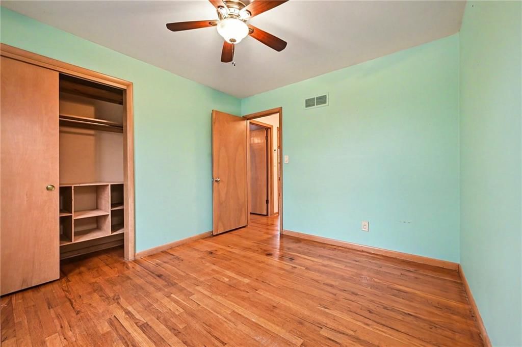 9106 W 97th Street — photo 15