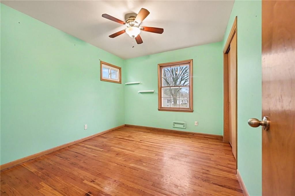 9106 W 97th Street — photo 16