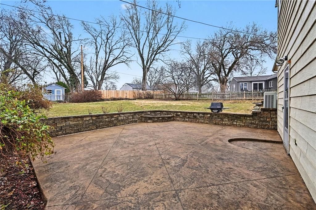 9106 W 97th Street — photo 21