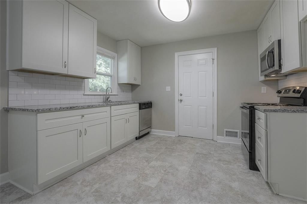 7209 Oxford Avenue — photo 9