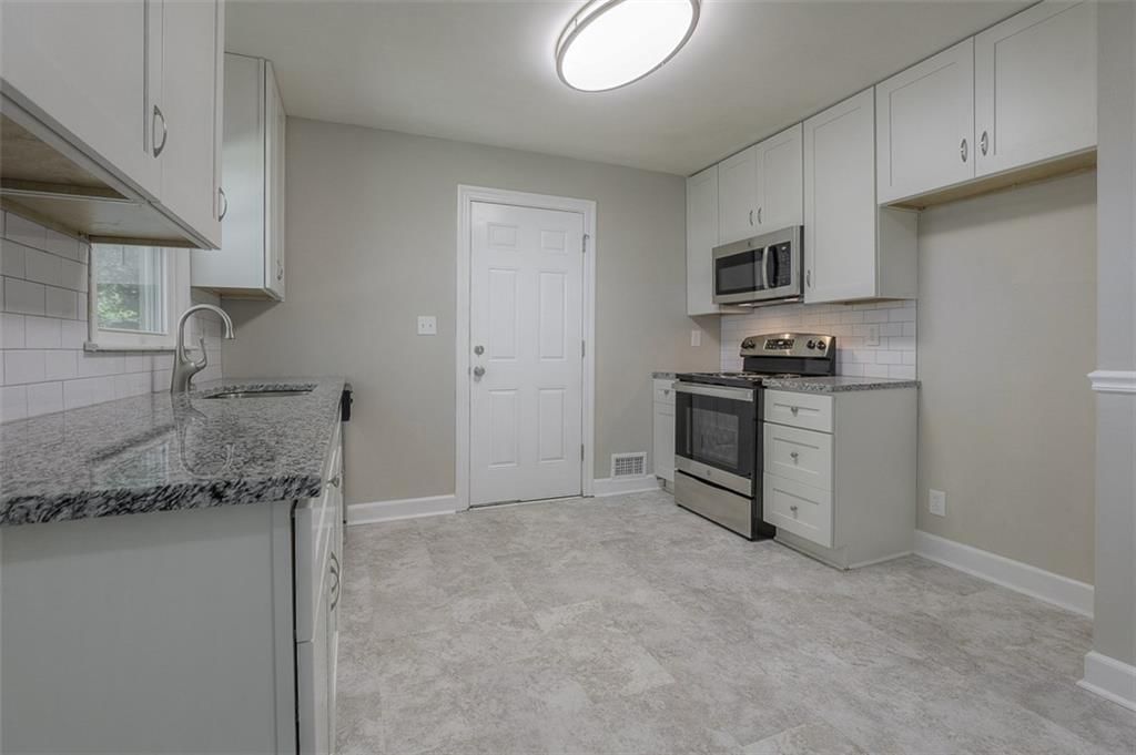 7209 Oxford Avenue — photo 10