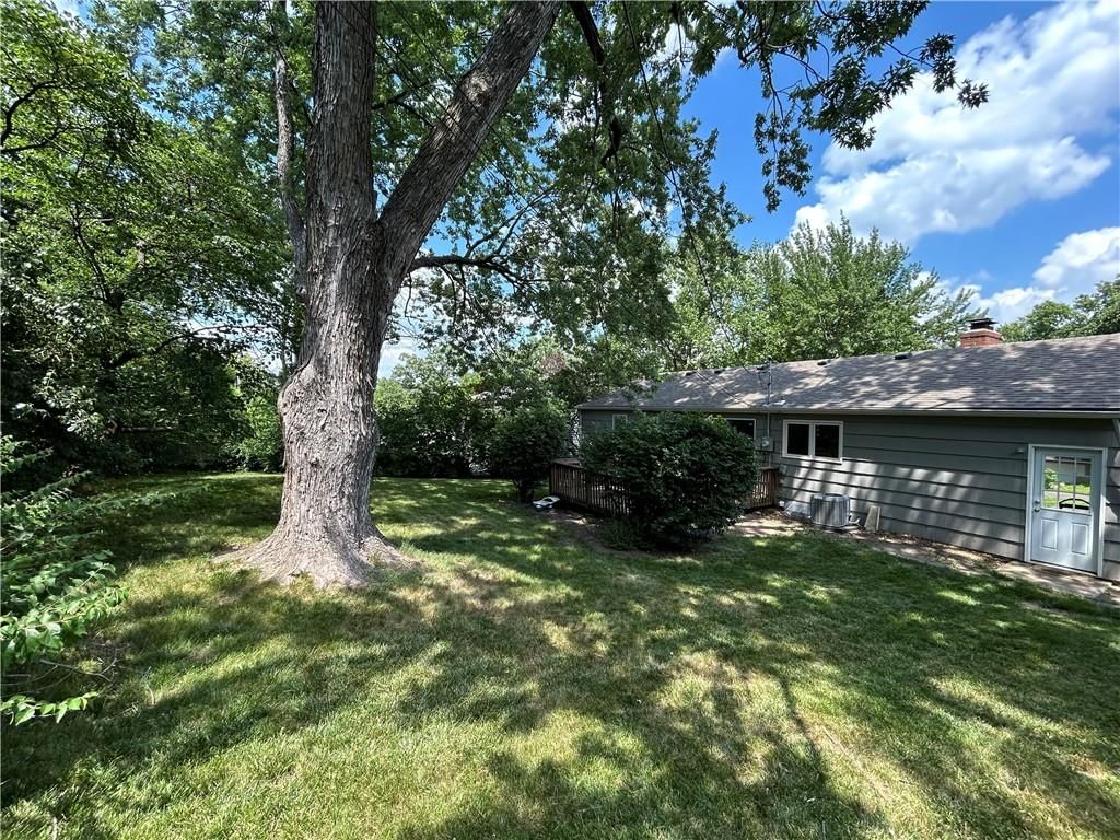6708 Woodward Street — photo 4