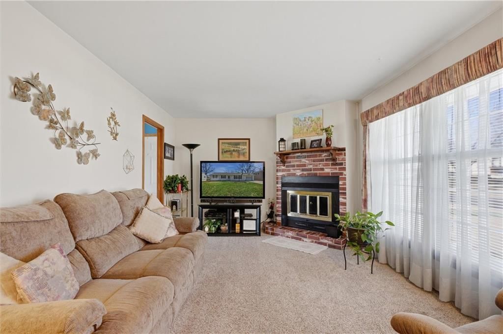 8209 E 133rd Terrace — photo 4