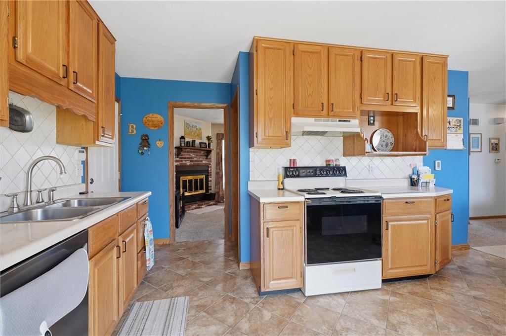 8209 E 133rd Terrace — photo 9