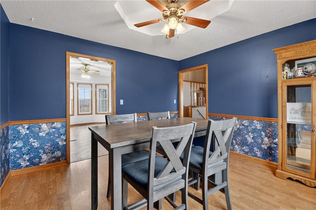 2304 Valley View W Drive — photo 15