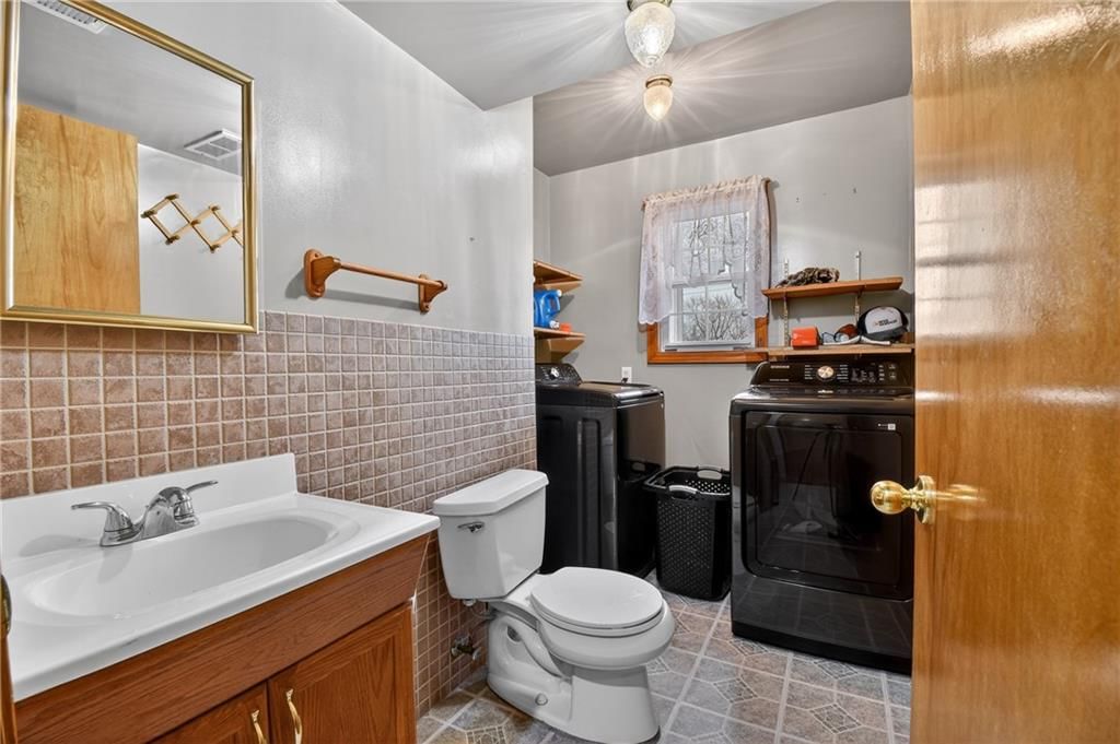 2304 Valley View W Drive — photo 27