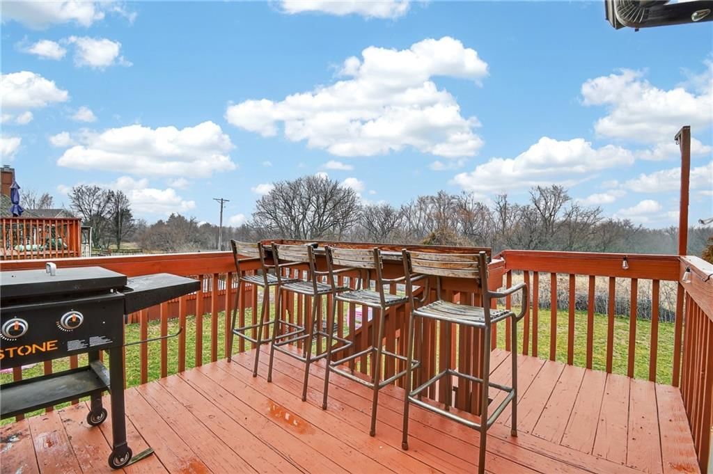 2304 Valley View W Drive — photo 29