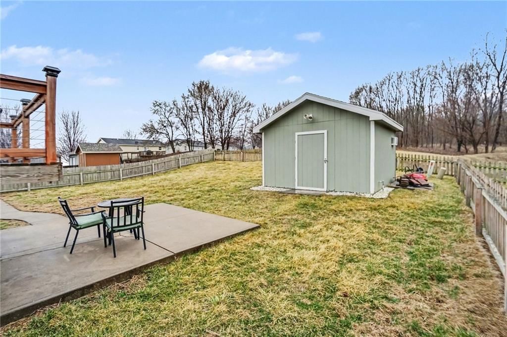 2204 Meadow Trail — photo 5