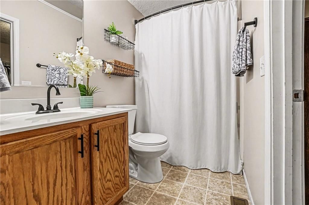 2204 Meadow Trail — photo 17