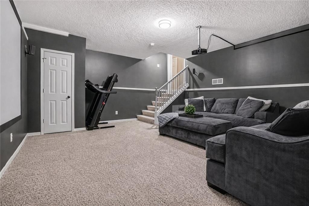 2204 Meadow Trail — photo 25