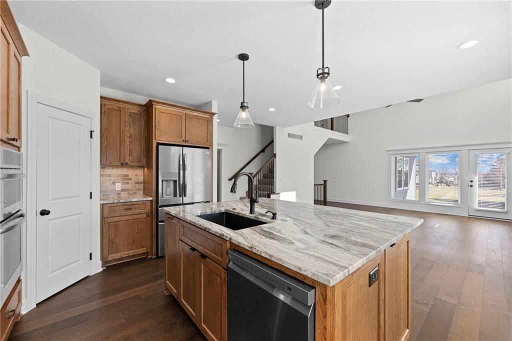 21025 W 225th Terrace — photo 8