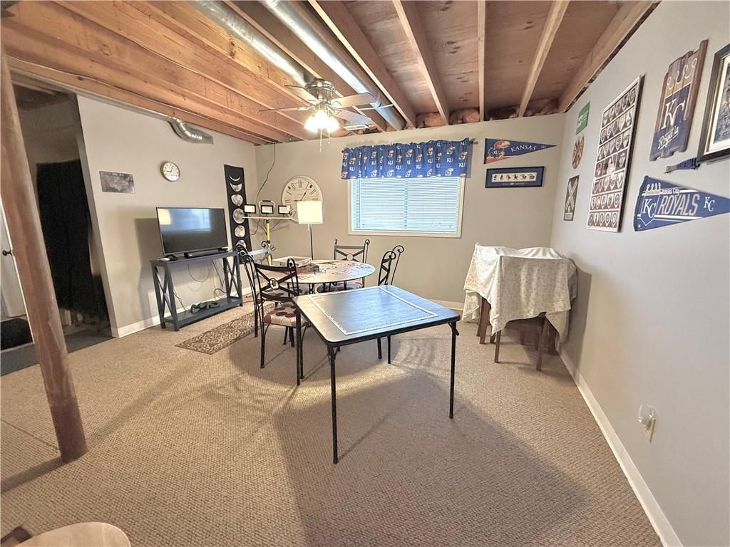 717 E south Avenue — photo 22