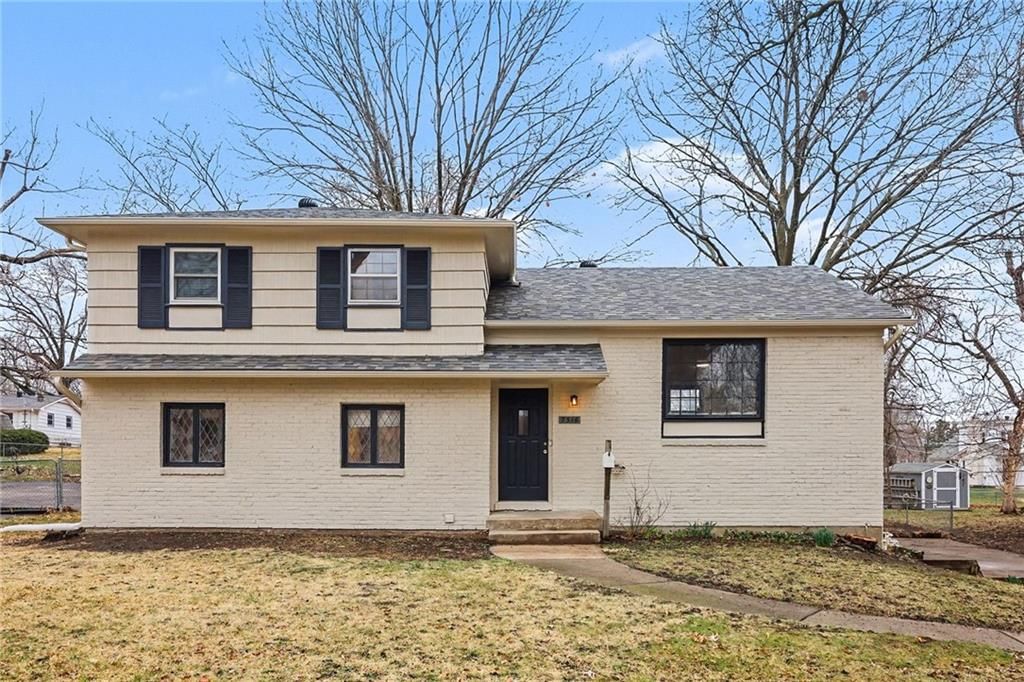 7516 W 96th Terrace, Overland Park, KS