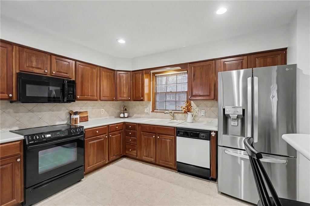 7516 W 96th Terrace — photo 11