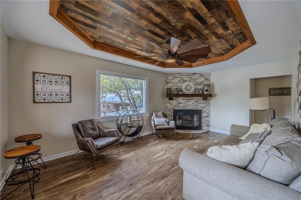 28247 W Cove Drive — photo 3