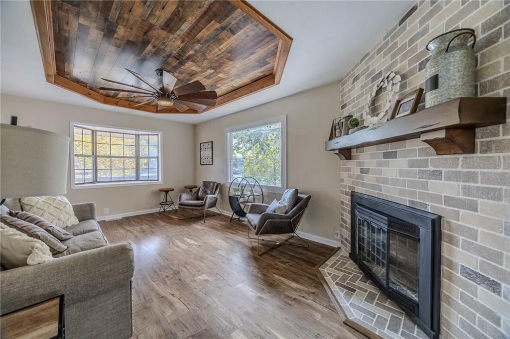 28247 W Cove Drive — photo 5
