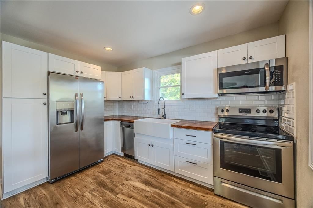 28247 W Cove Drive — photo 9