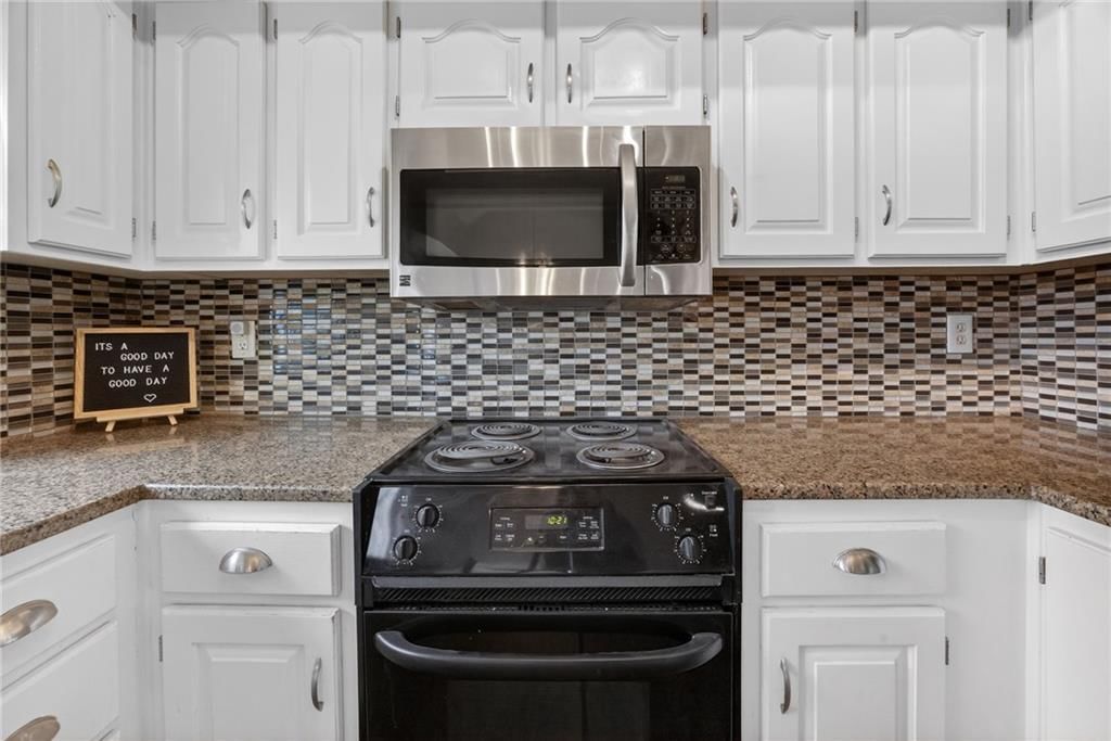 14014 S Cottonwood Drive — photo 13