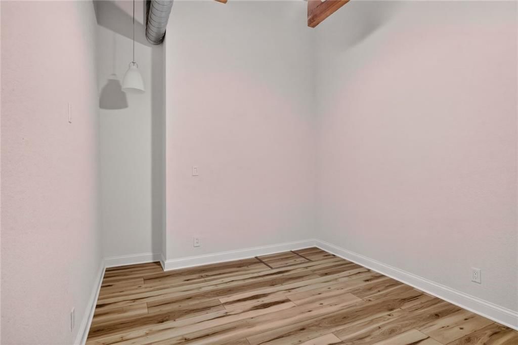 609 CENTRAL Street — photo 13