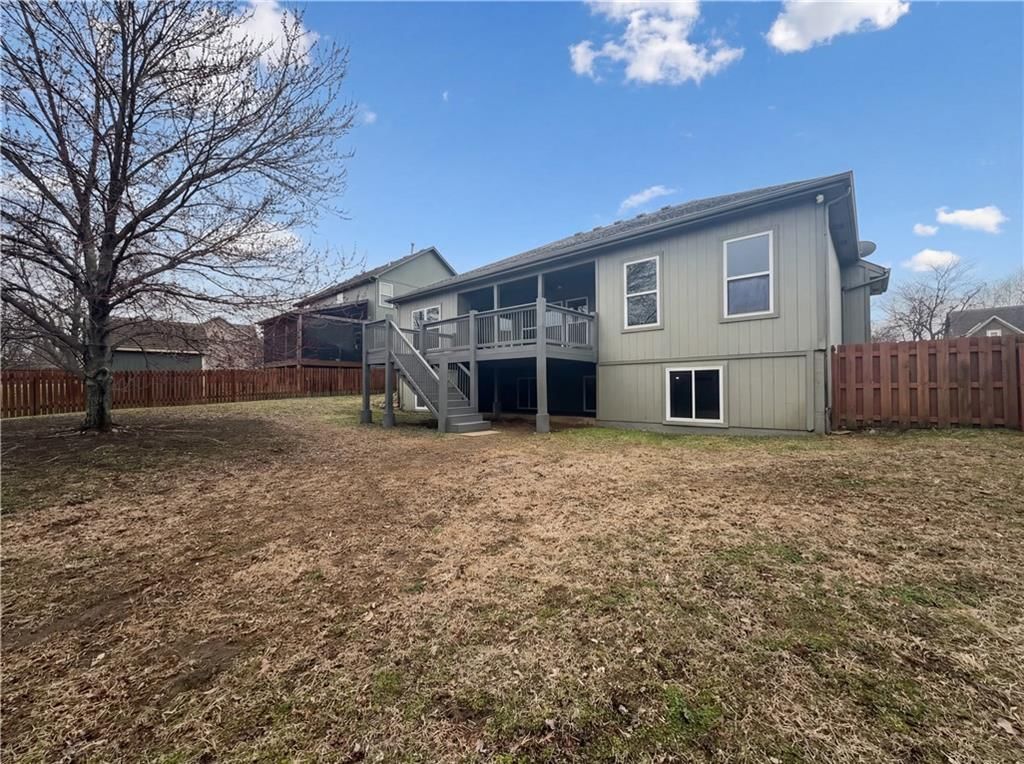 560 E Mockingbird Street — photo 5