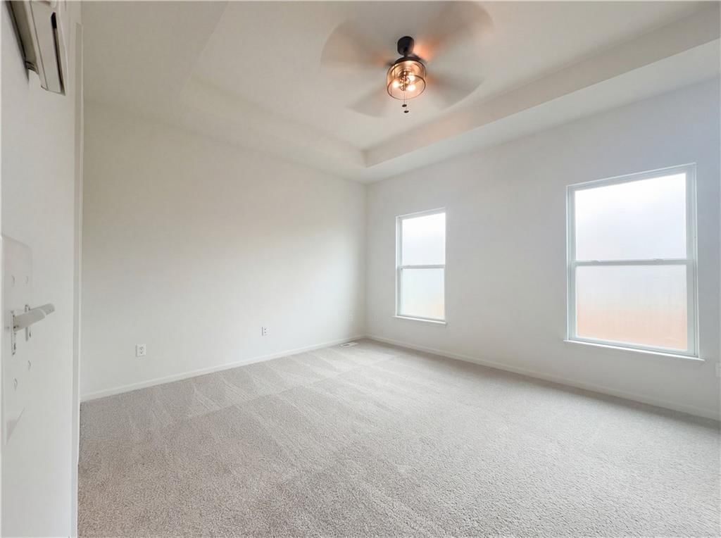 560 E Mockingbird Street — photo 11