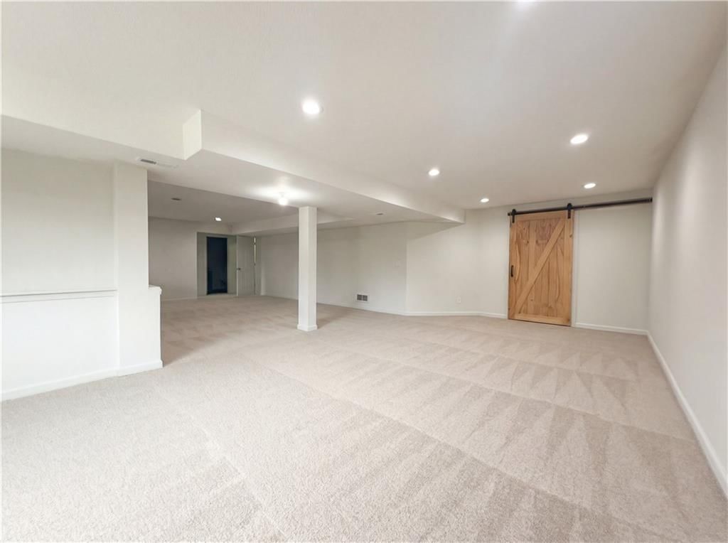 560 E Mockingbird Street — photo 16