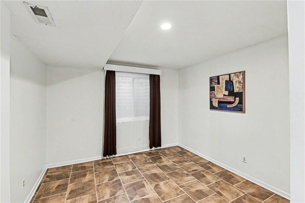18527 W 153 Place — photo 14