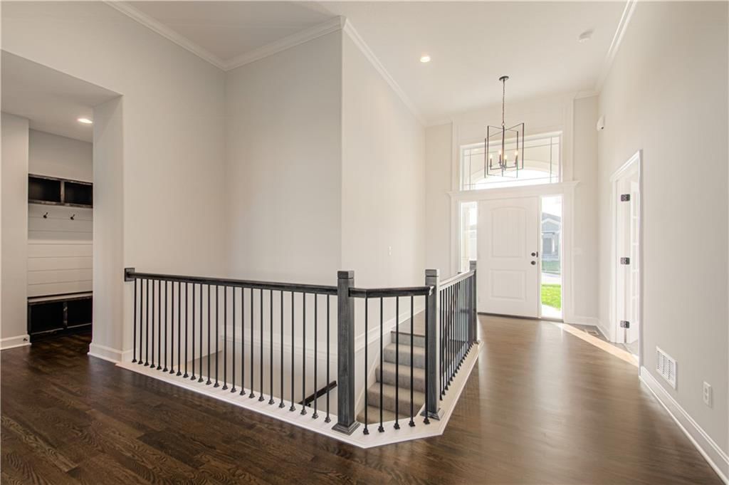 9808 N Laurel Avenue — photo 9
