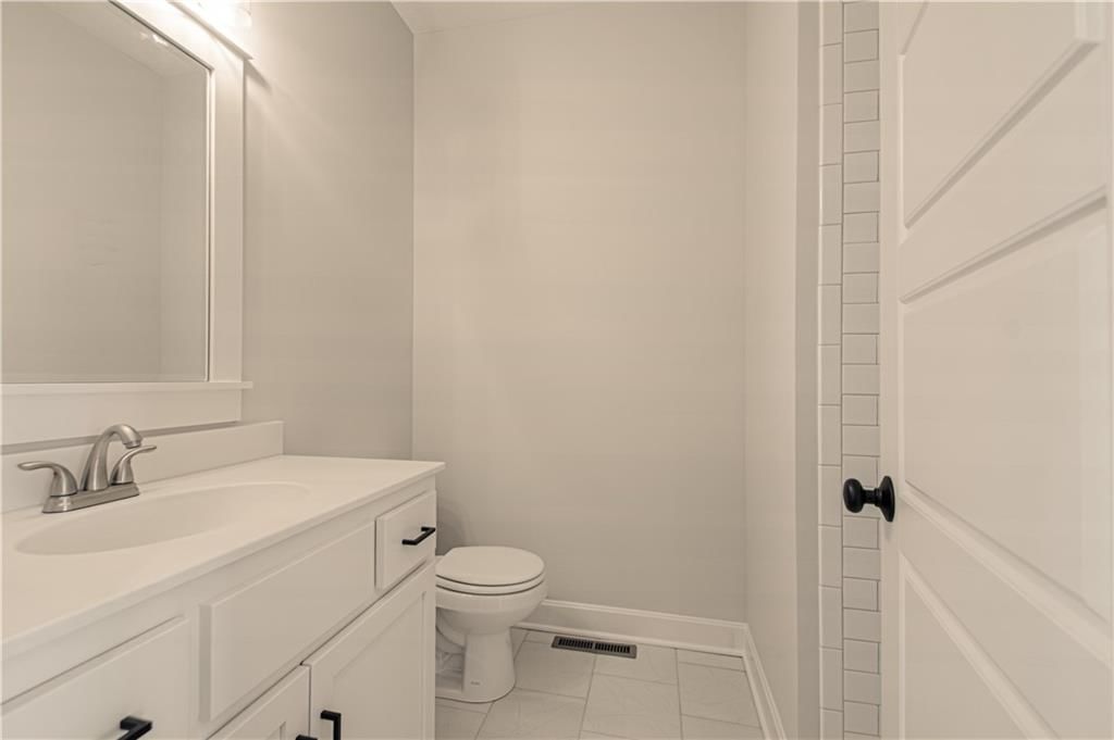 9808 N Laurel Avenue — photo 29