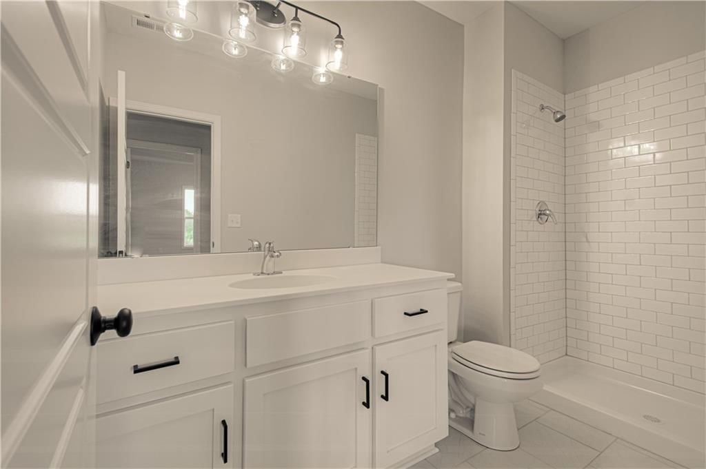 9808 N Laurel Avenue — photo 41