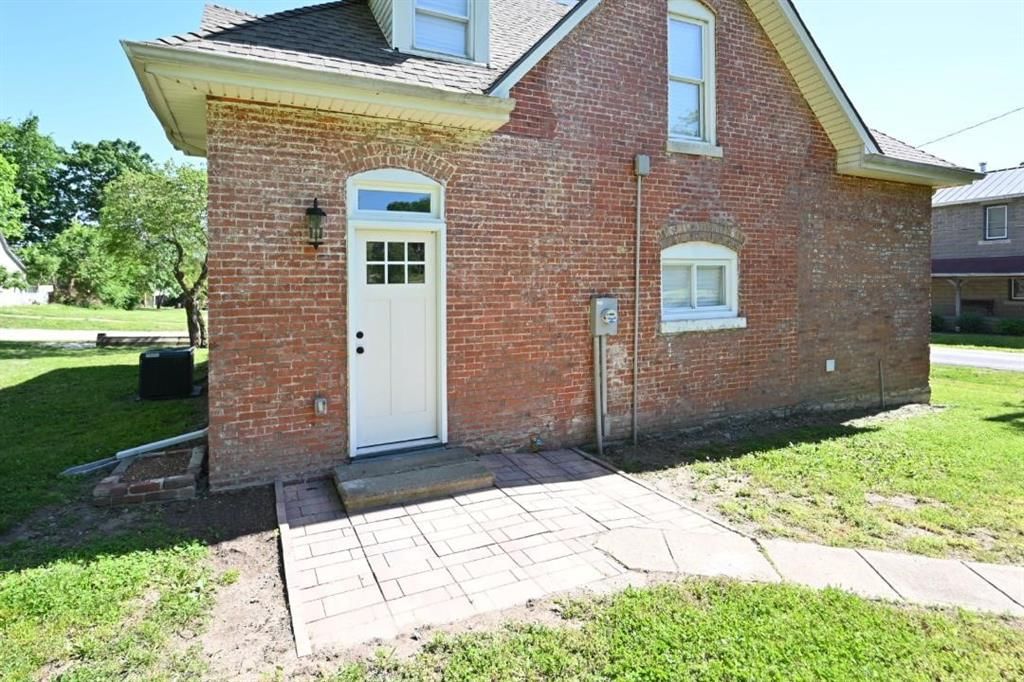 306 Lewis Street — photo 11